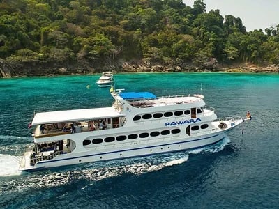 Erleben Sie unvergessliche Similan Inseln Tauchsafaris-Abenteuer mit Khao Lak Explorer