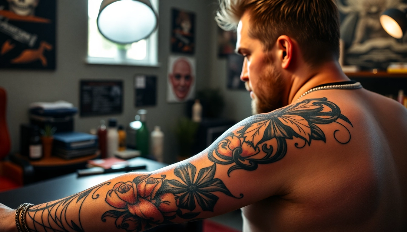 Tattoo Studio München zeigt einen Künstler, der detailreiche Tätowierungen in einem professionellen Studio anfertigt.