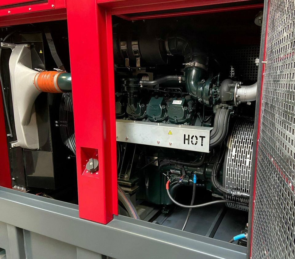 Planung und Installation von redundanten Notstromsystemen für Rechenzentren