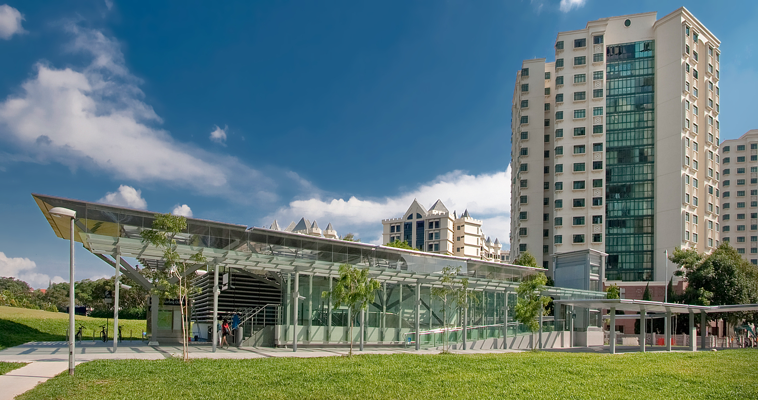 Architectural Grandeur and Urban Convenience: Exploring the Appeal of The Chuan Park Condo