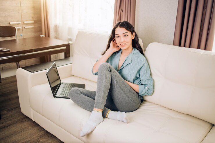Einfache Nebenjobs mit flexiblen Arbeitszeiten: Bei Coco257 kannst du dich auf digitale Aufgaben freuen