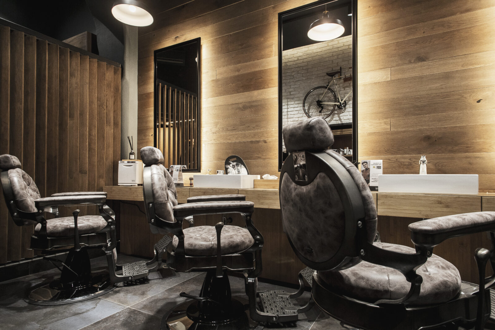 Barbershop Einrichtungen für kleine Räume – so nutzen Sie jeden Zentimeter