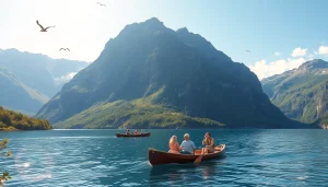 Erleben Sie Skandinavien-Urlaub mit einem malerischen norwegischen Fjord, ideal für Familienabenteuer und ruhige Kanutouren.